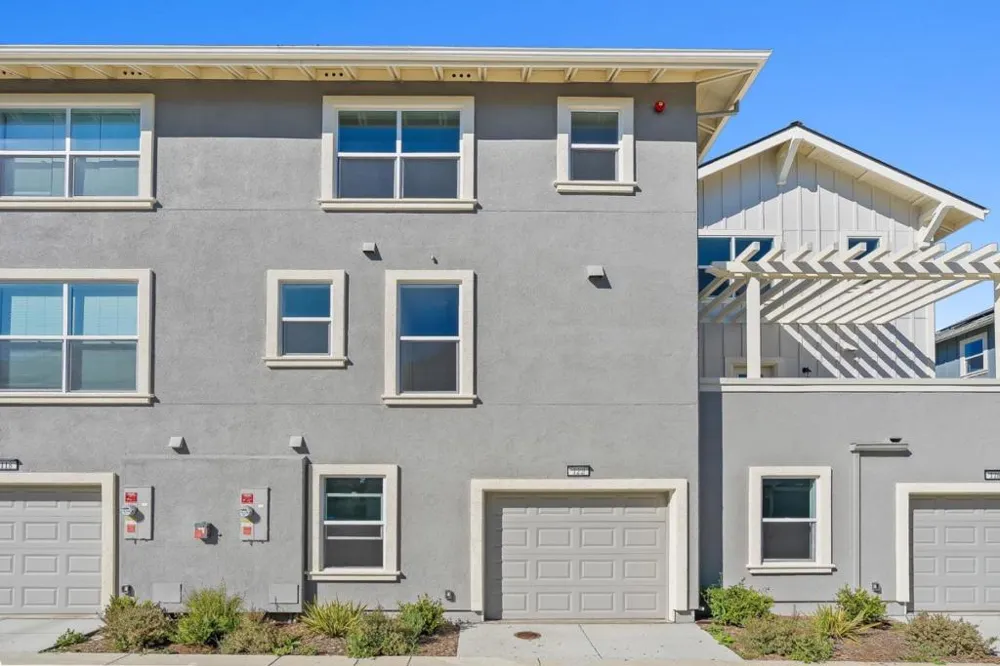 122 Skyline Vista Way Watsonville, CA 95076