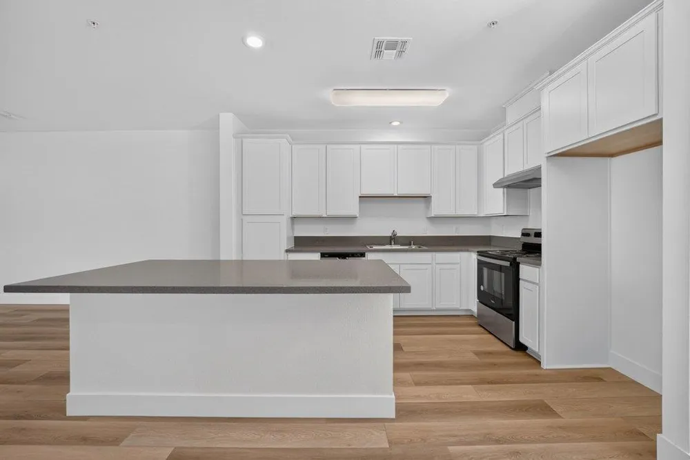 122 Skyline Vista Way Watsonville, CA 95076