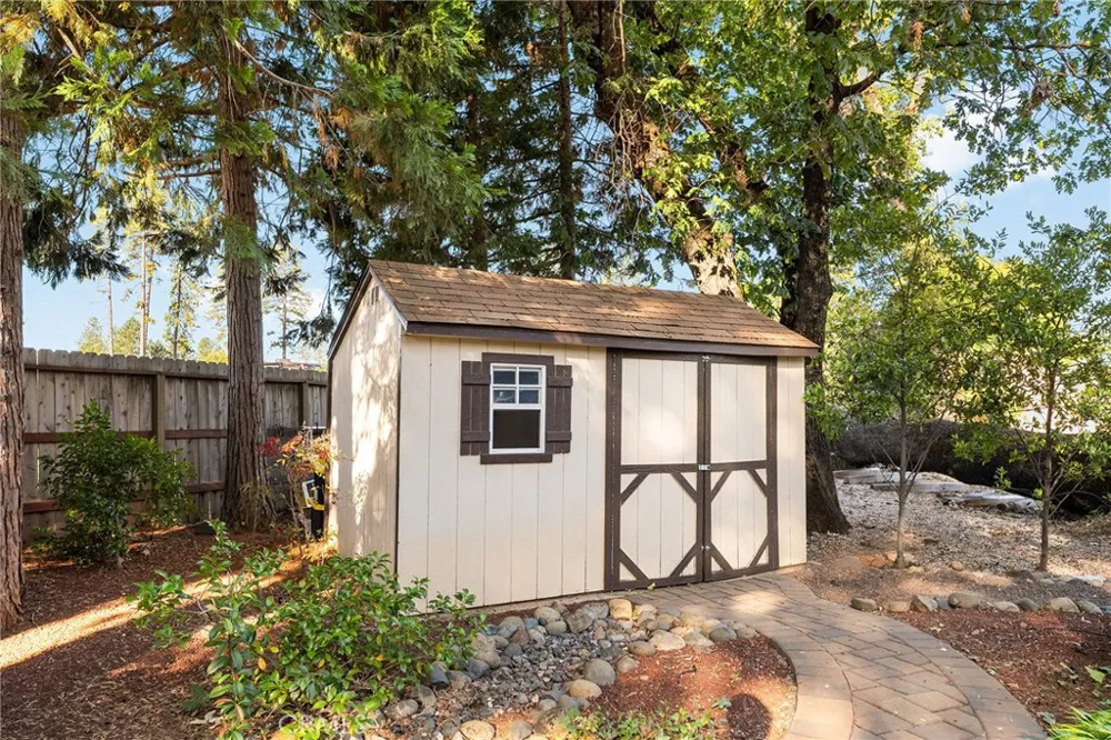 1490 Tobie Paradise, CA 95969