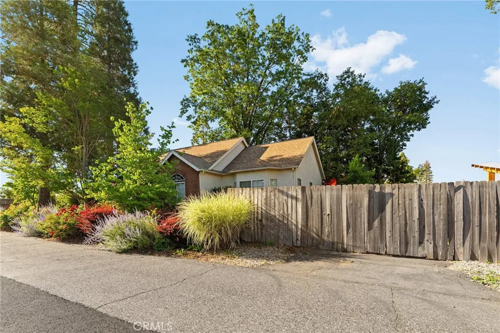1490 Tobie Paradise, CA 95969