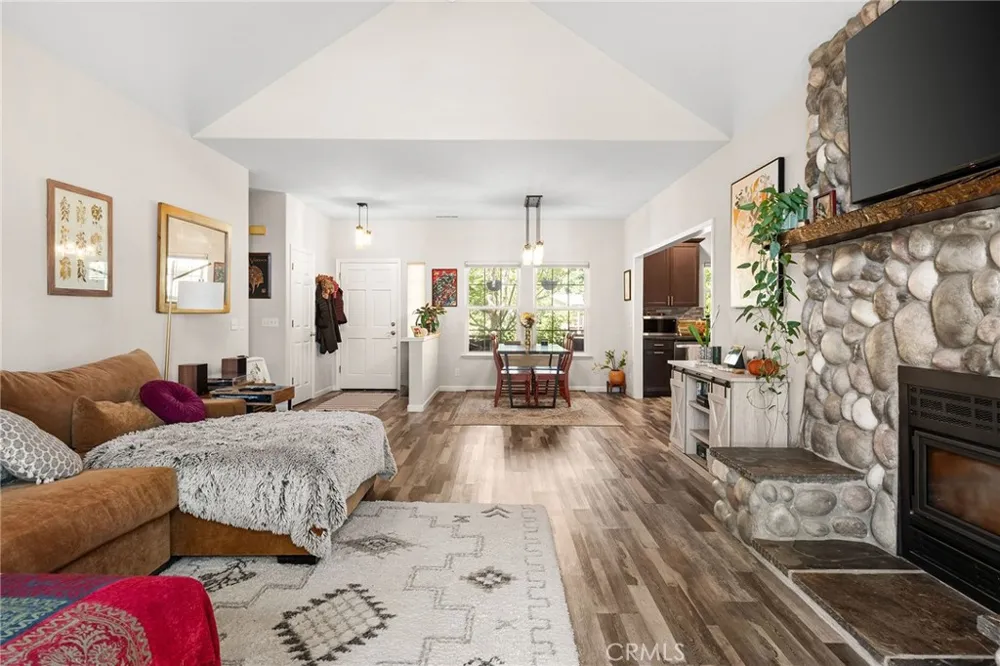 1490 Tobie Paradise, CA 95969