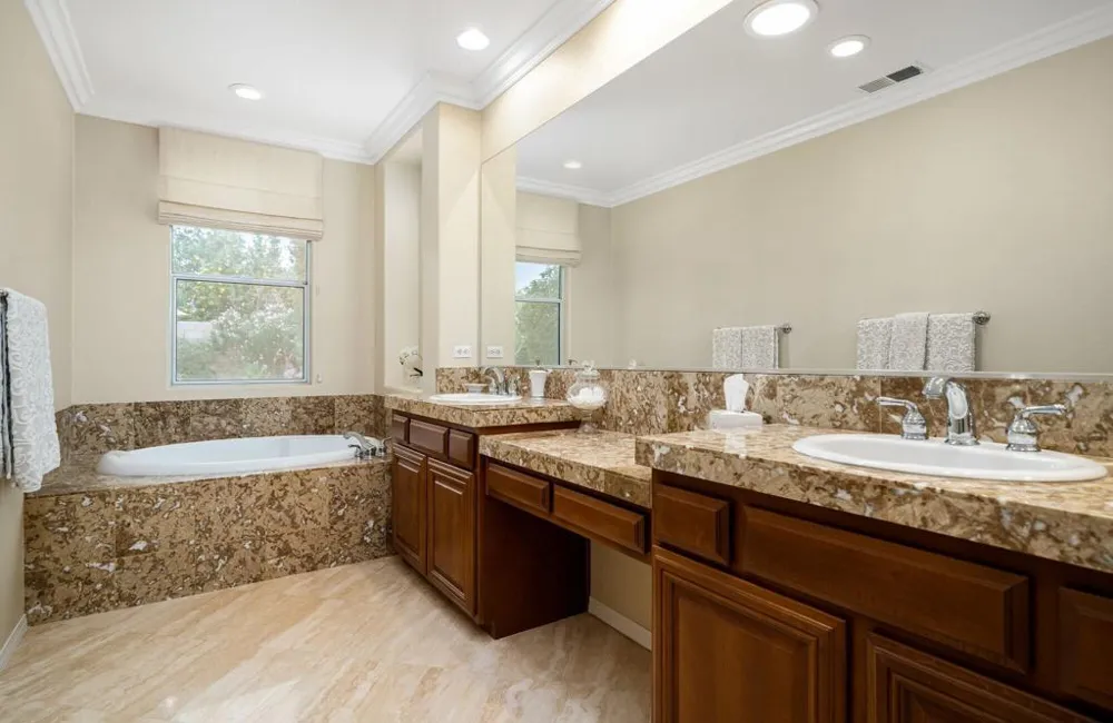 43309 Parkway Esplanade W La Quinta, CA 92253