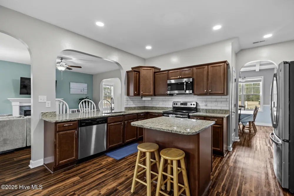 202 Seneca Court Holly Ridge, NC 28445