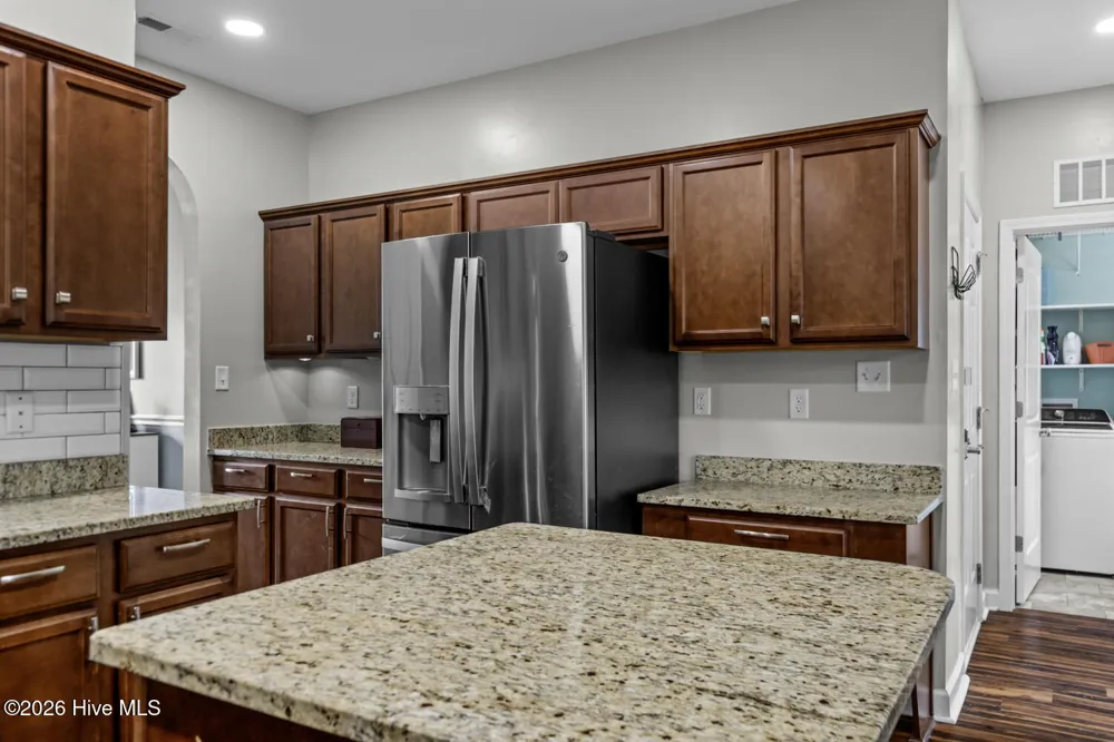 202 Seneca Court Holly Ridge, NC 28445