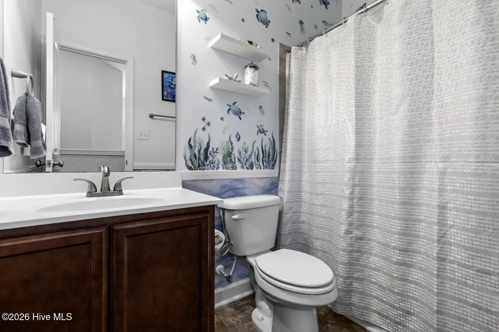 202 Seneca Court Holly Ridge, NC 28445