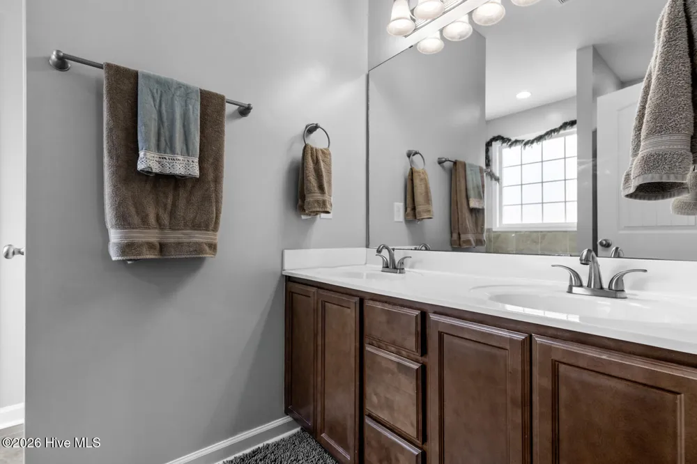 202 Seneca Court Holly Ridge, NC 28445