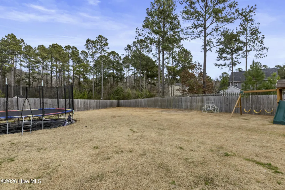 202 Seneca Court Holly Ridge, NC 28445