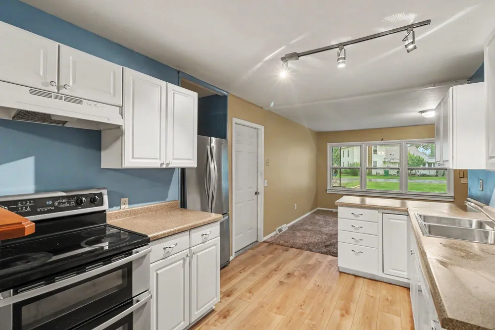 735 White Pigeon Road Constantine, MI 49042