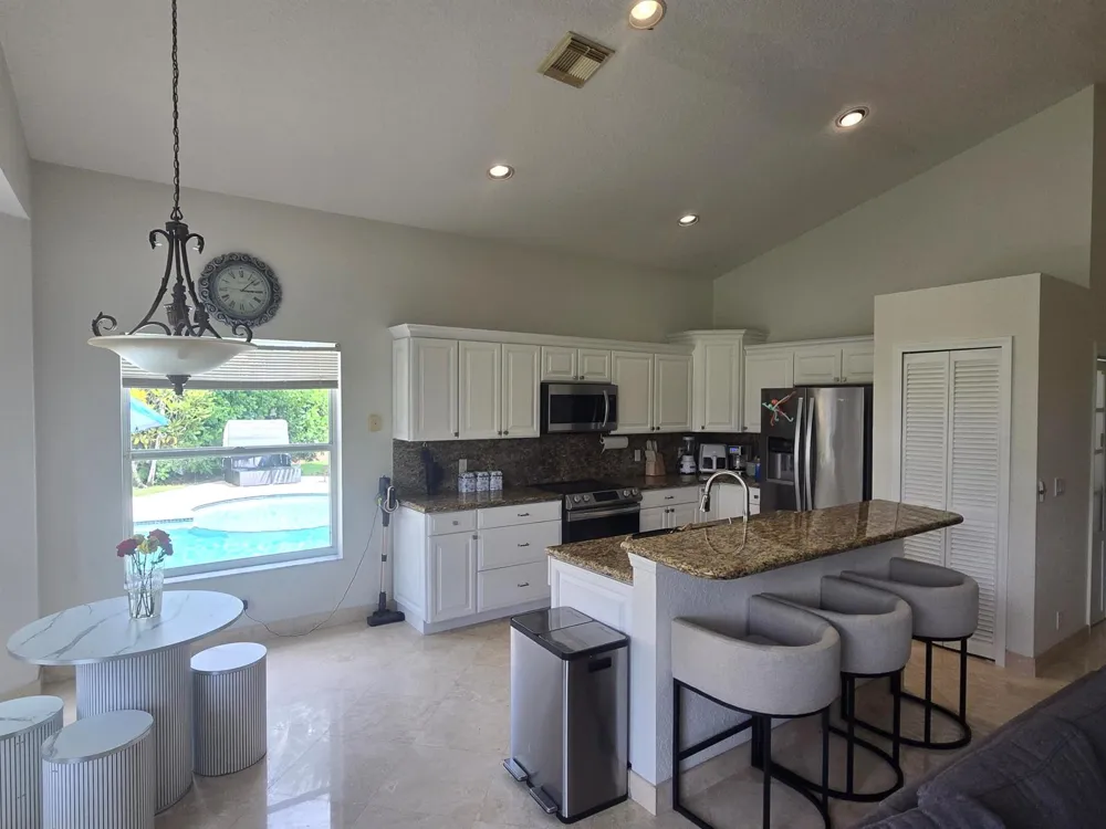 22112 ALTONA DRIVE Boca Raton, FL 33428