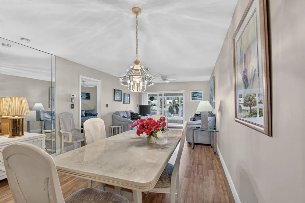 5510 OCEAN #207 Ocean Ridge, FL 33435