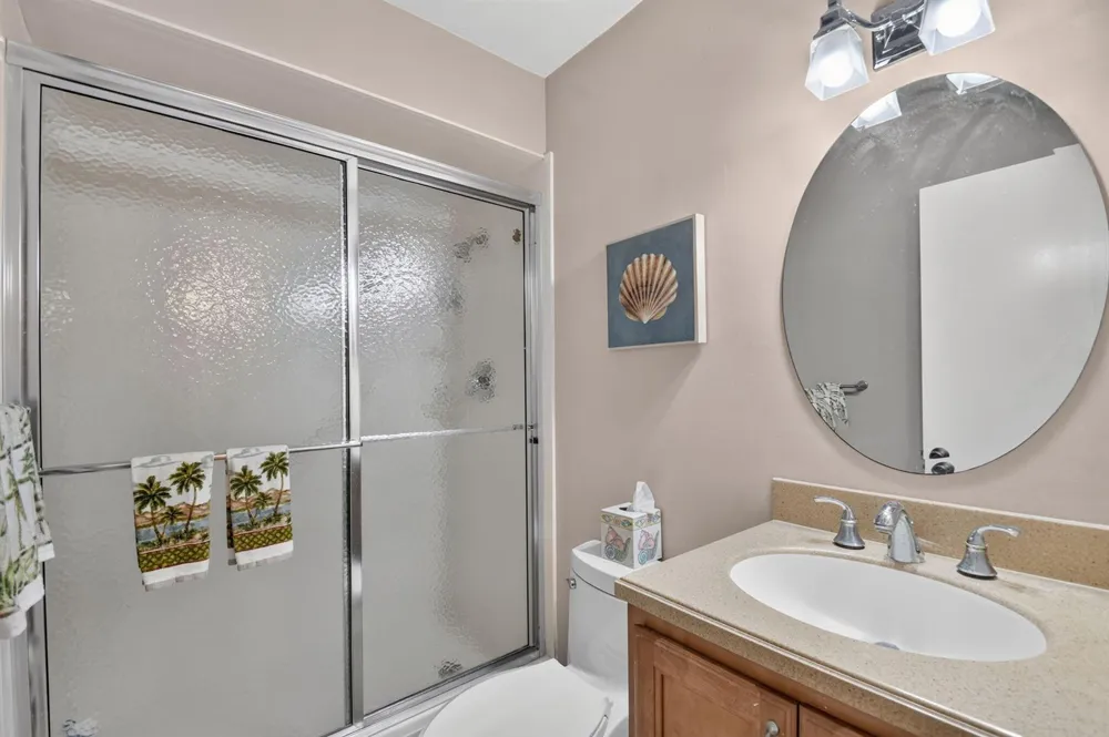 5510 OCEAN #207 Ocean Ridge, FL 33435