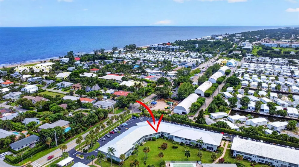 5510 OCEAN #207 Ocean Ridge, FL 33435