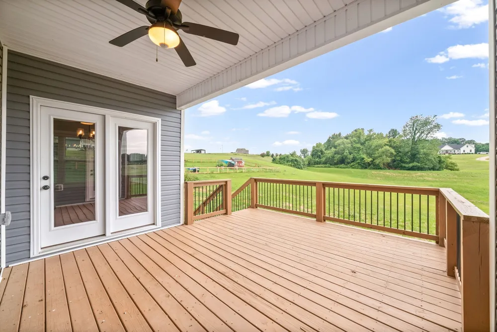 3968 Chapel Hill Rd Clarksville, TN 37040