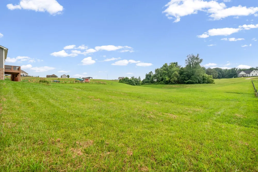 3968 Chapel Hill Rd Clarksville, TN 37040