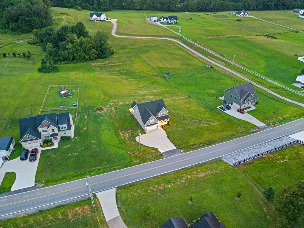 3968 Chapel Hill Rd Clarksville, TN 37040