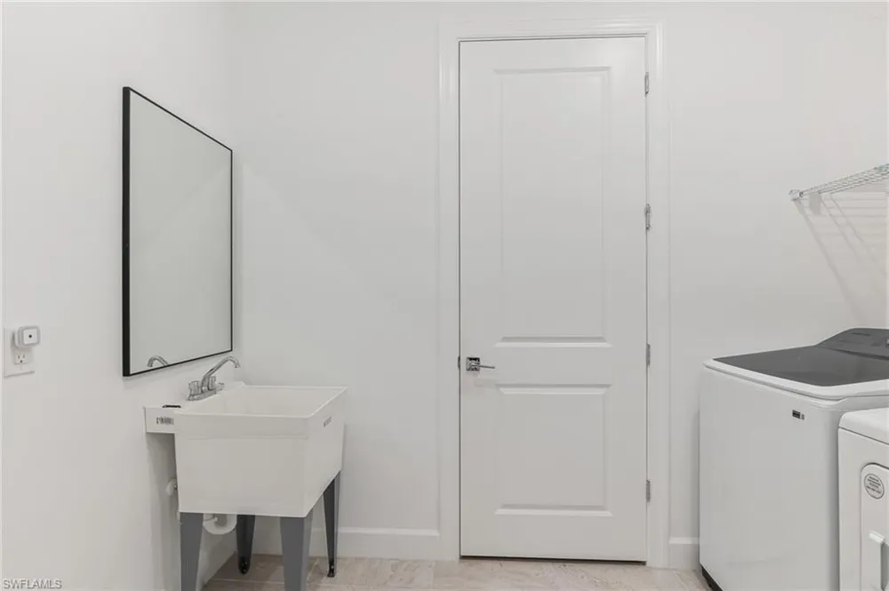 18230 Parksville Drive Estero, FL 33928