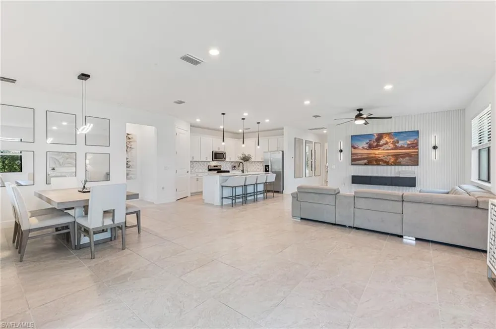 18230 Parksville Drive Estero, FL 33928