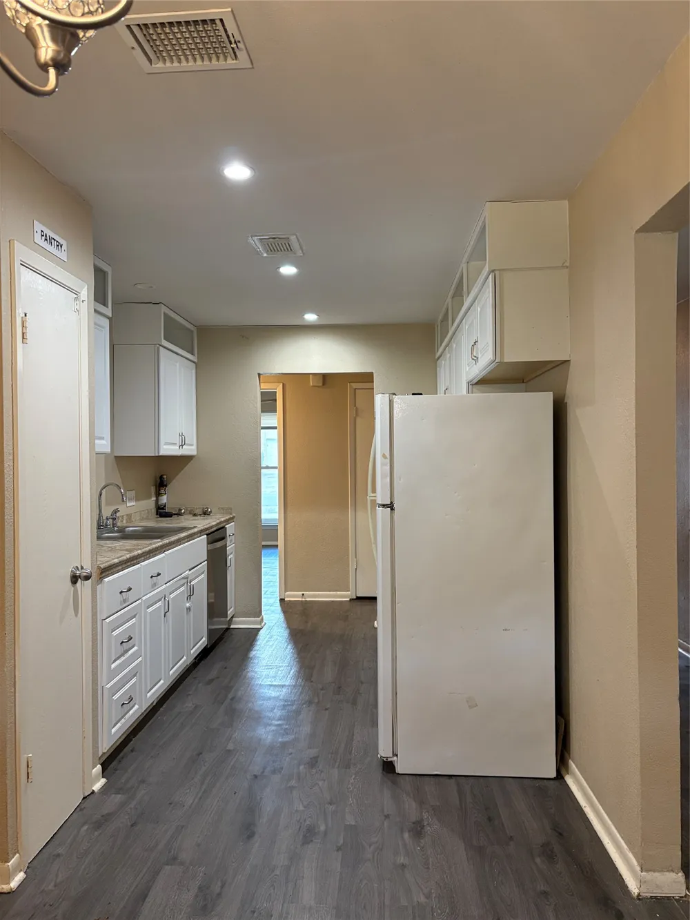 1709 W Mesa Park Drive Round Rock, TX 78664