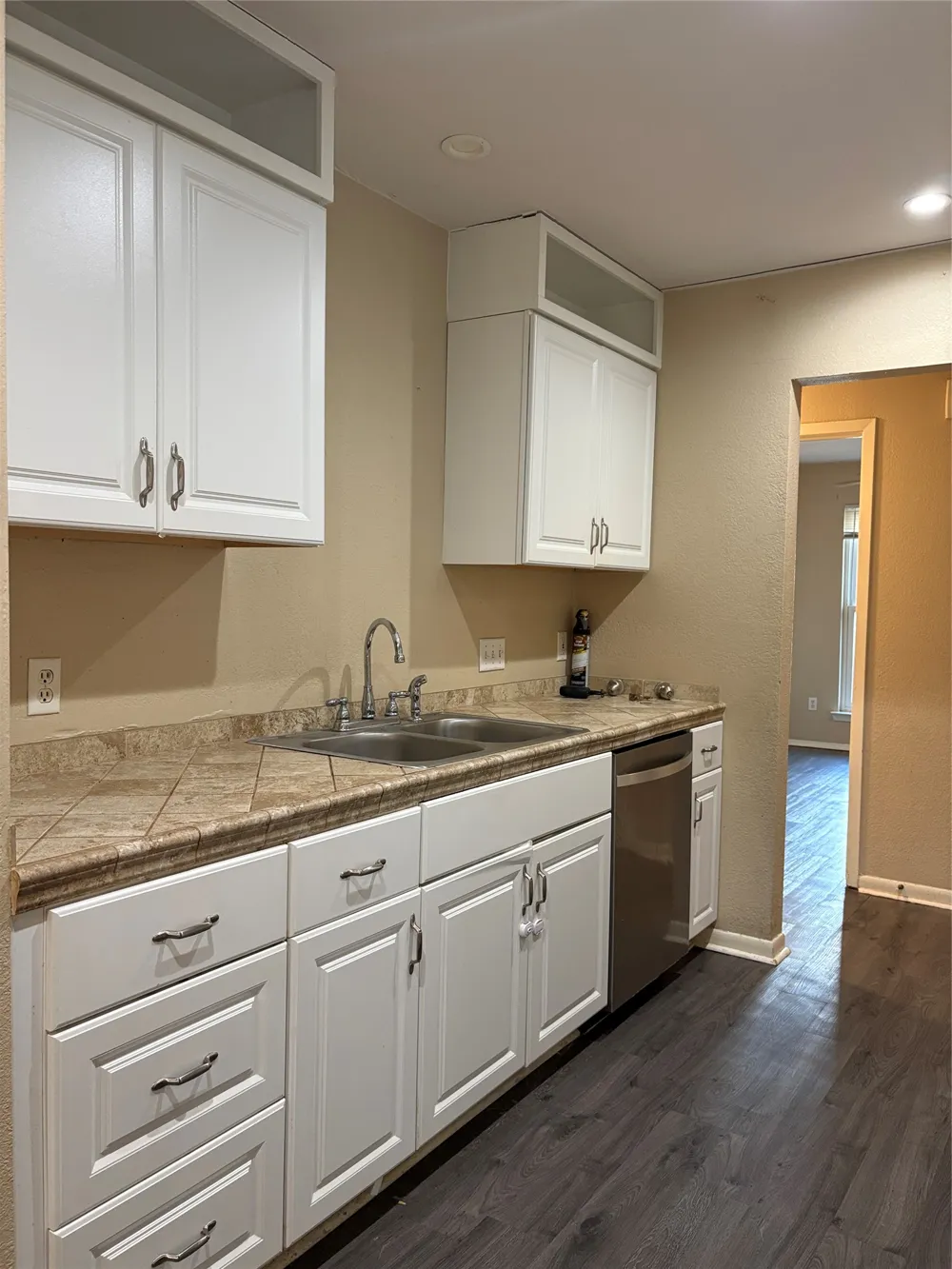 1709 W Mesa Park Drive Round Rock, TX 78664
