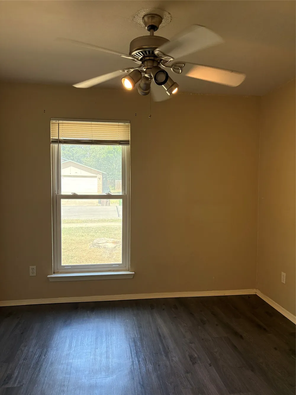 1709 W Mesa Park Drive Round Rock, TX 78664