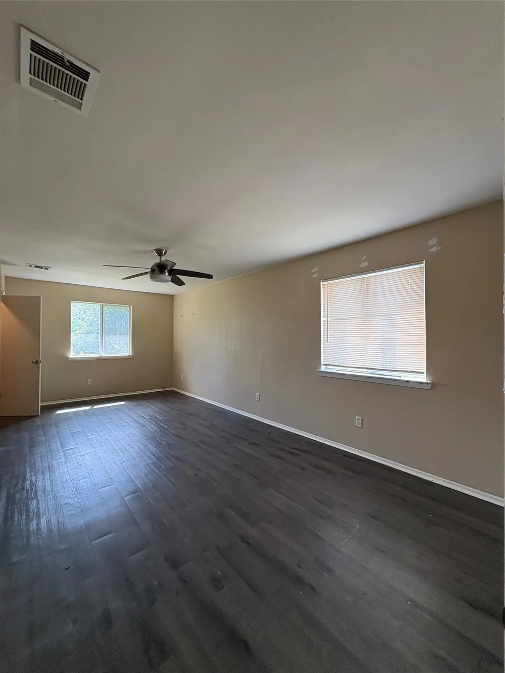 1709 W Mesa Park Drive Round Rock, TX 78664