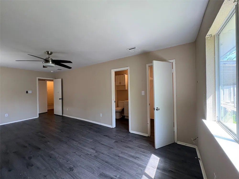 1709 W Mesa Park Drive Round Rock, TX 78664