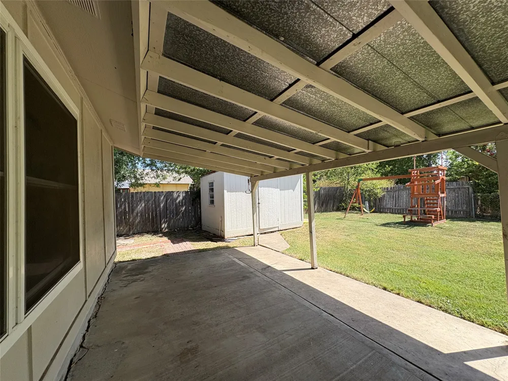 1709 W Mesa Park Drive Round Rock, TX 78664