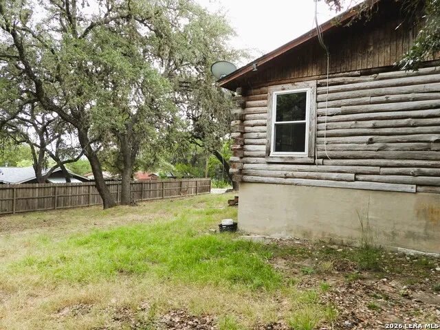 162 Water View Drive Lakehills, TX 78063