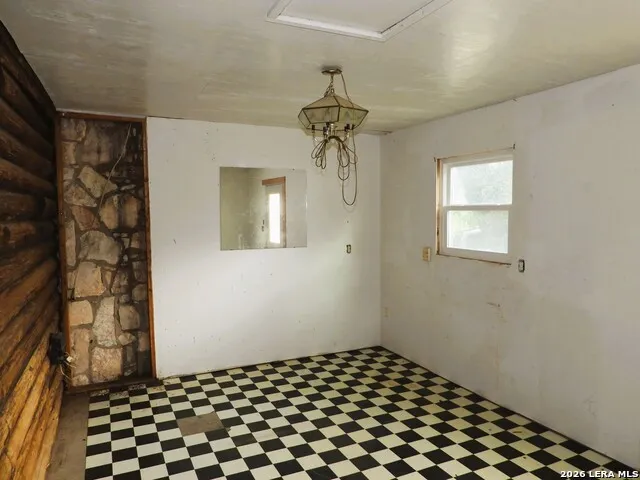 162 Water View Drive Lakehills, TX 78063