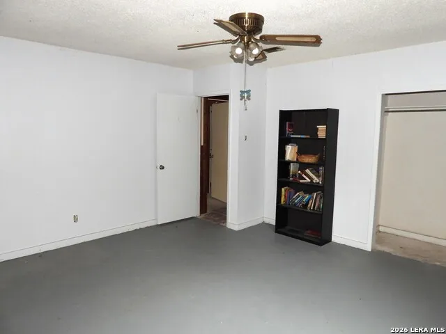 162 Water View Drive Lakehills, TX 78063