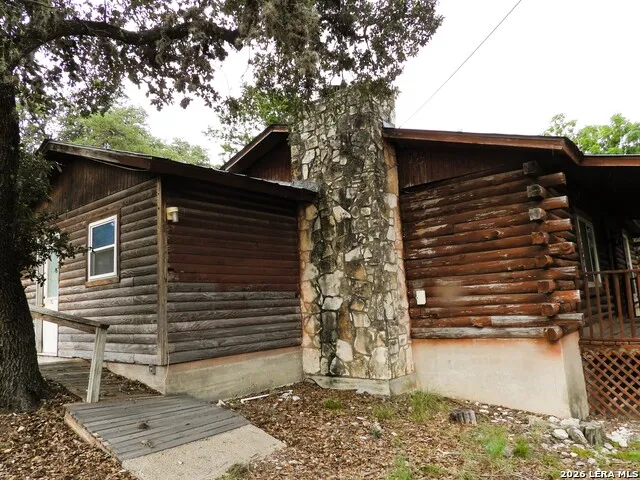 162 Water View Drive Lakehills, TX 78063