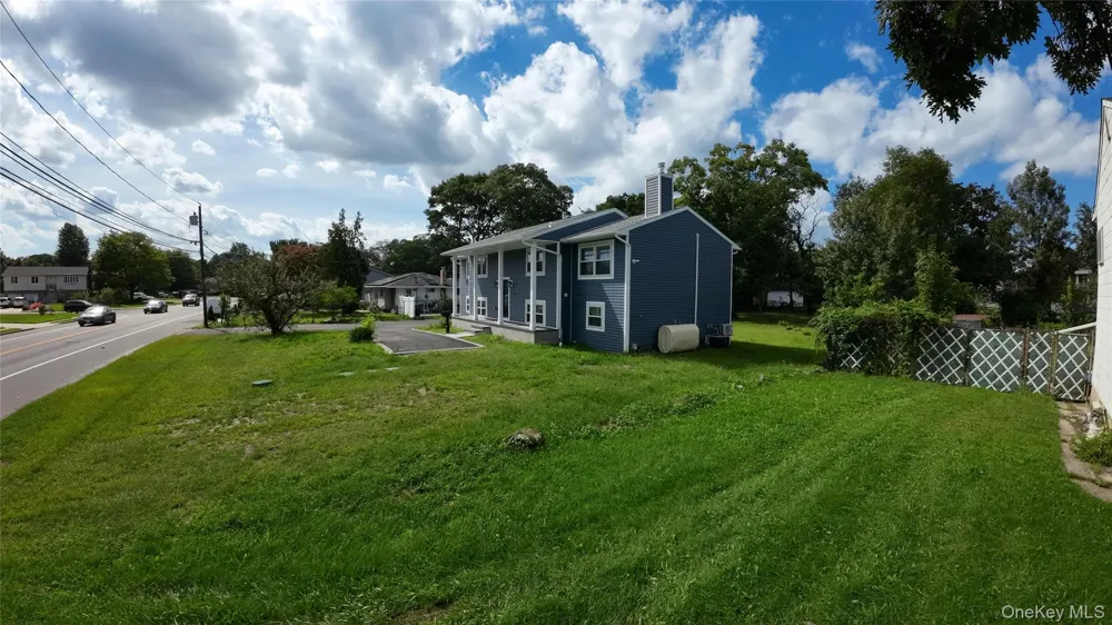 529 Spur Drive Bay Shore, NY 11706