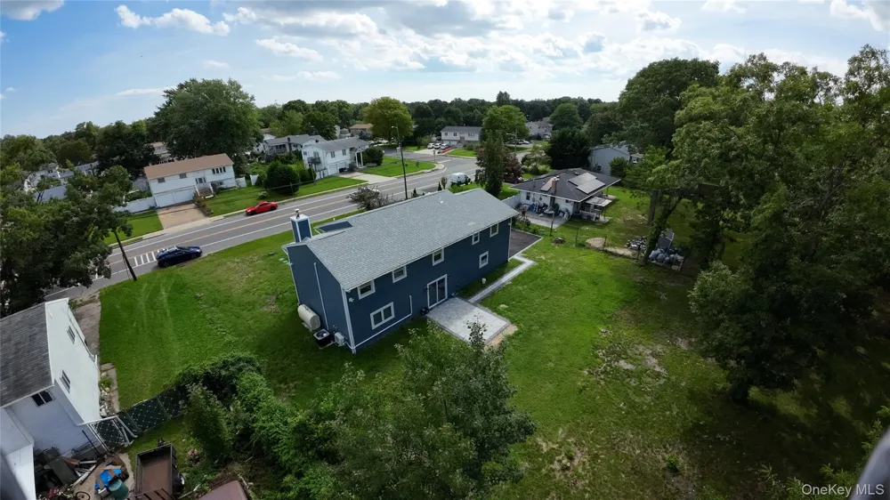 529 Spur Drive Bay Shore, NY 11706