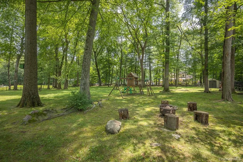 75 Van Houten Fields West Nyack, NY 10994