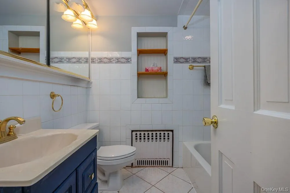 75 Van Houten Fields West Nyack, NY 10994