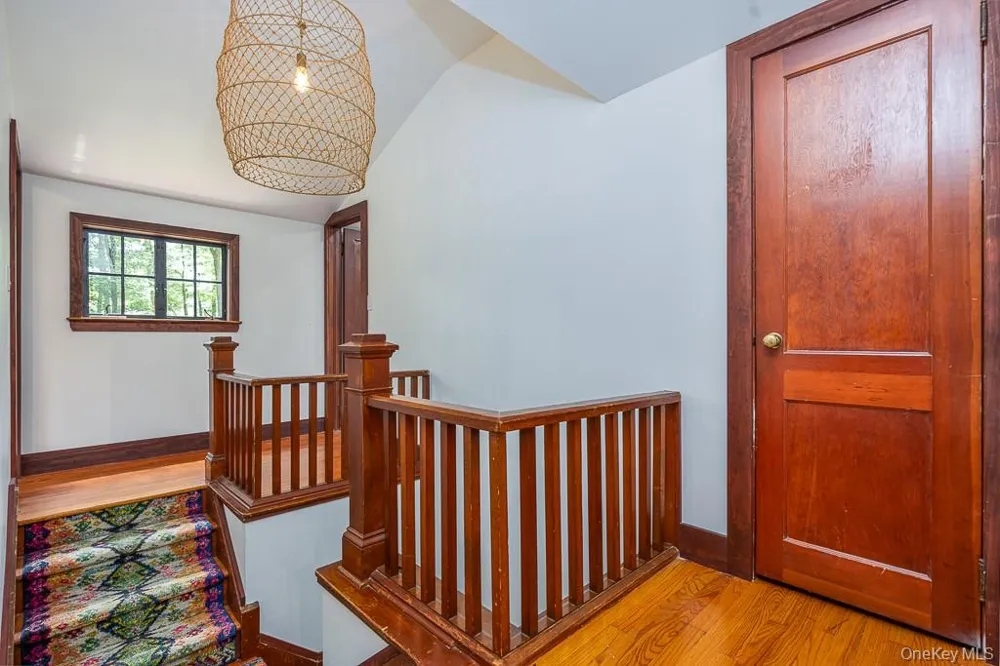 75 Van Houten Fields West Nyack, NY 10994