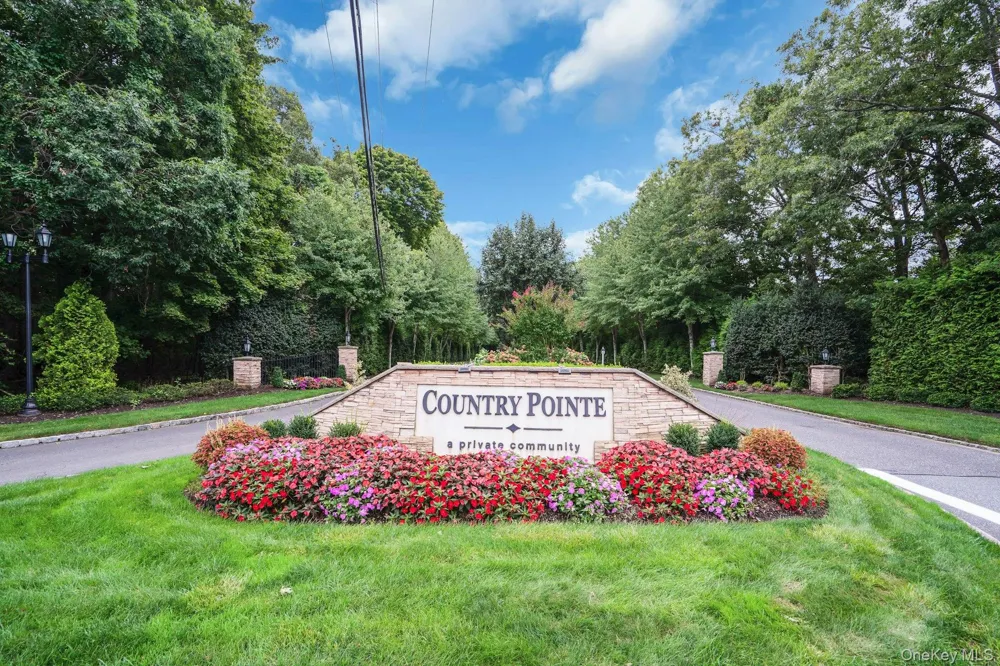 107 Deer Valley Drive Nesconset, NY 11767