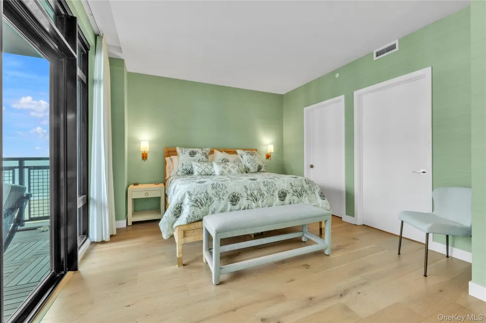 100 Boardwalk #904A Long Beach, NY 11561