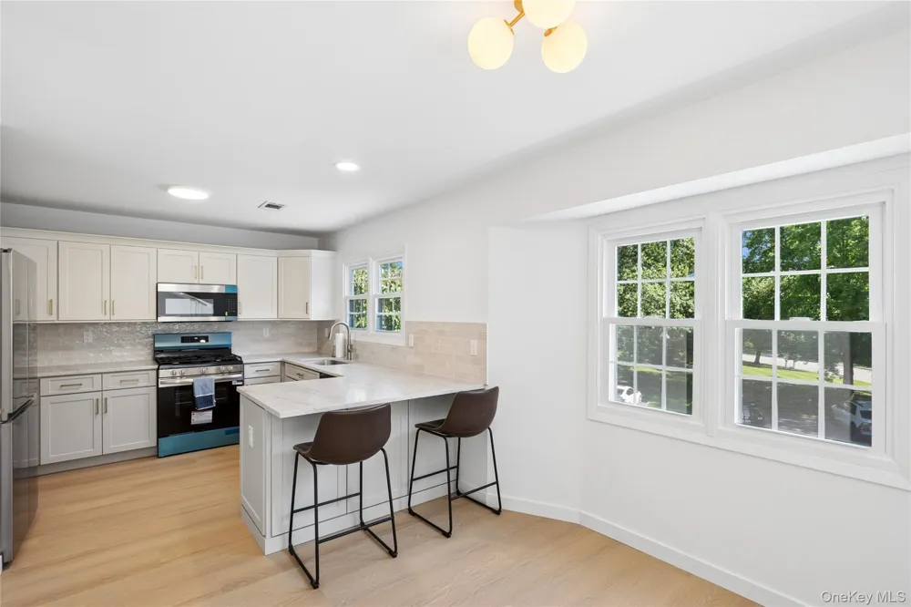79 Lakebridge Drive S Kings Park, NY 11754