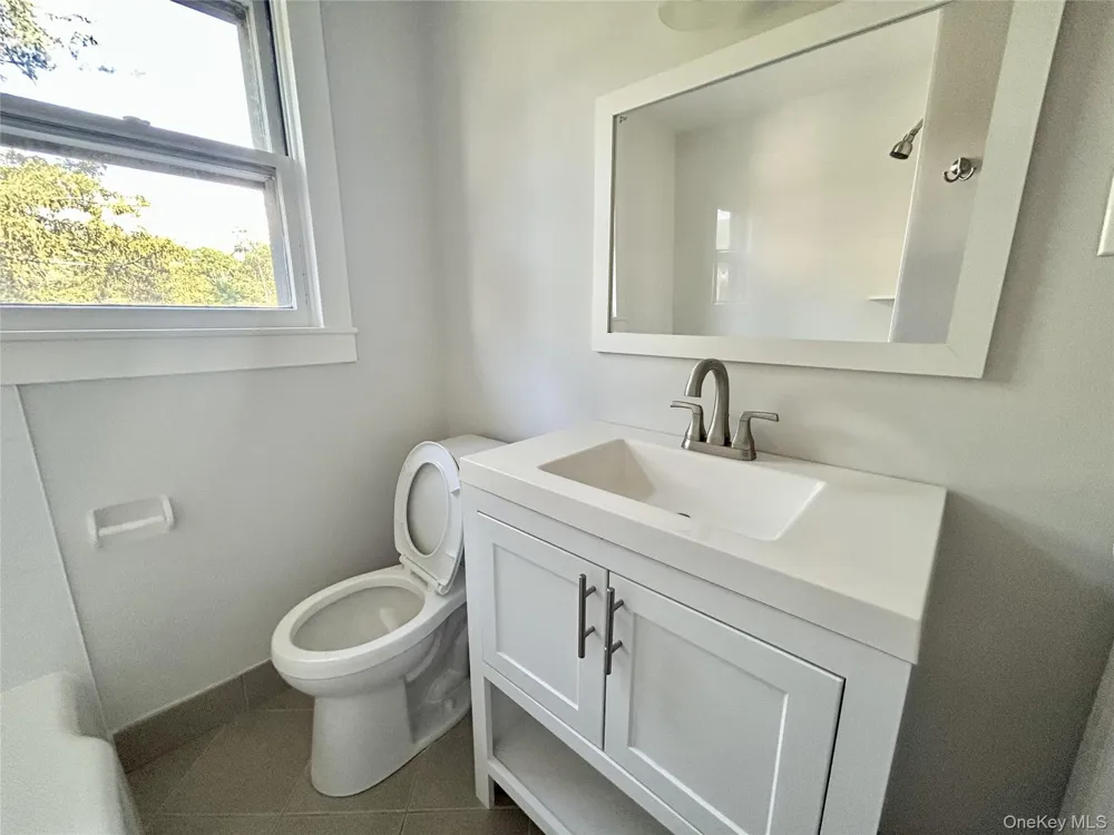 747 Route 9W #Main C Valley Cottage, NY 10989