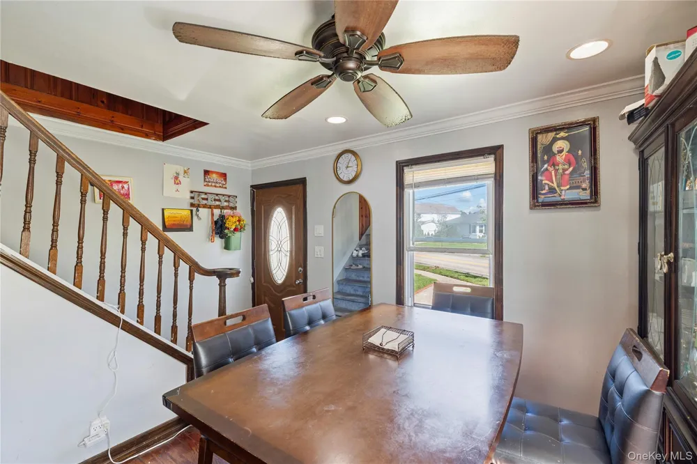 236 Dogwood Avenue Franklin Square, NY 11010