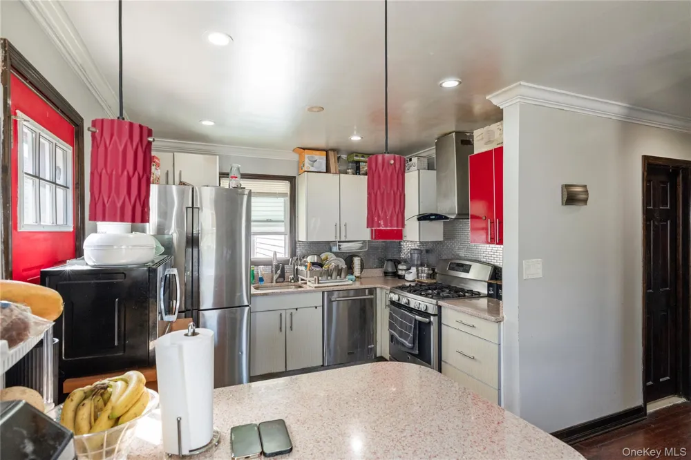 236 Dogwood Avenue Franklin Square, NY 11010