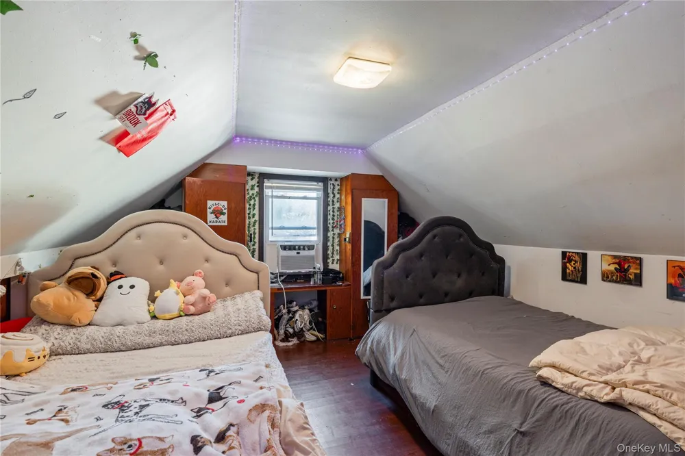 236 Dogwood Avenue Franklin Square, NY 11010