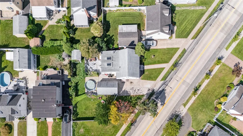 236 Dogwood Avenue Franklin Square, NY 11010