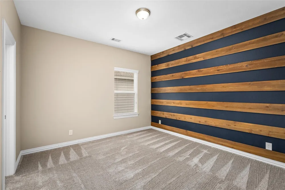 414 W Bend Drive League City, TX 77573