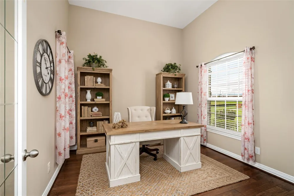 414 W Bend Drive League City, TX 77573