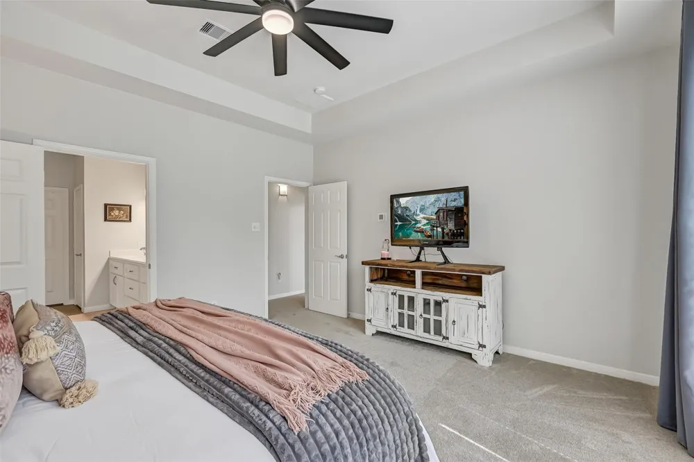 418 Gastonbury Court League City, TX 77573