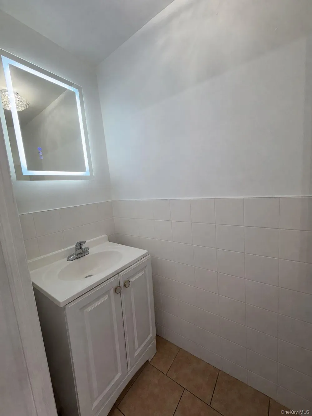 89-50 87th Street Woodhaven, NY 11421
