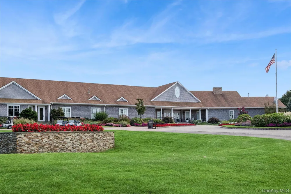 61 Tyler Drive Riverhead, NY 11901