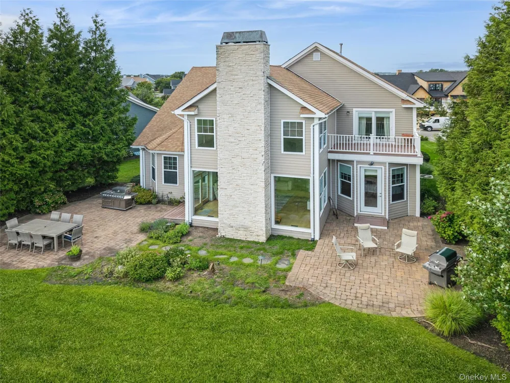 61 Tyler Drive Riverhead, NY 11901